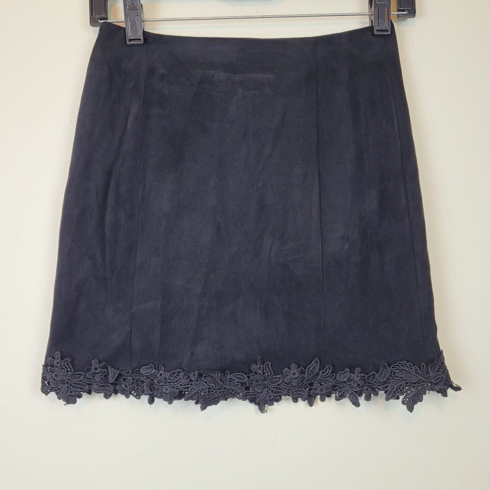 Olivaceous Womens Black Faux Suede Short Skirt Size Small